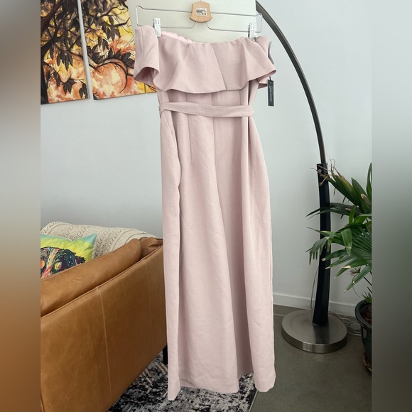 NWT Aritzia Babaton Flutter Jumpsuit - Picture 4 of 5